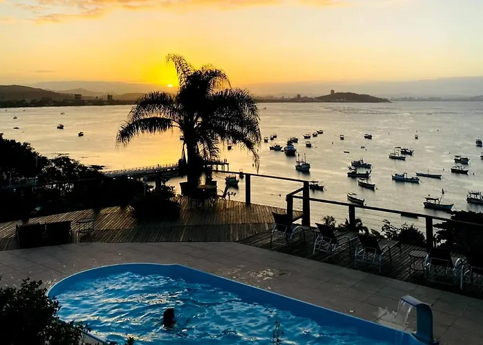 Pousada Vila De Monaco